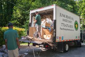 Best Scrap Metal Removal  in Dubuque, IA
